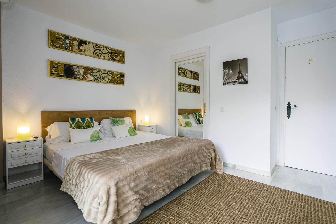 Weforyou Near The Beach Two Bedrooms In Pueblo Evita Benalmadena Exterior photo