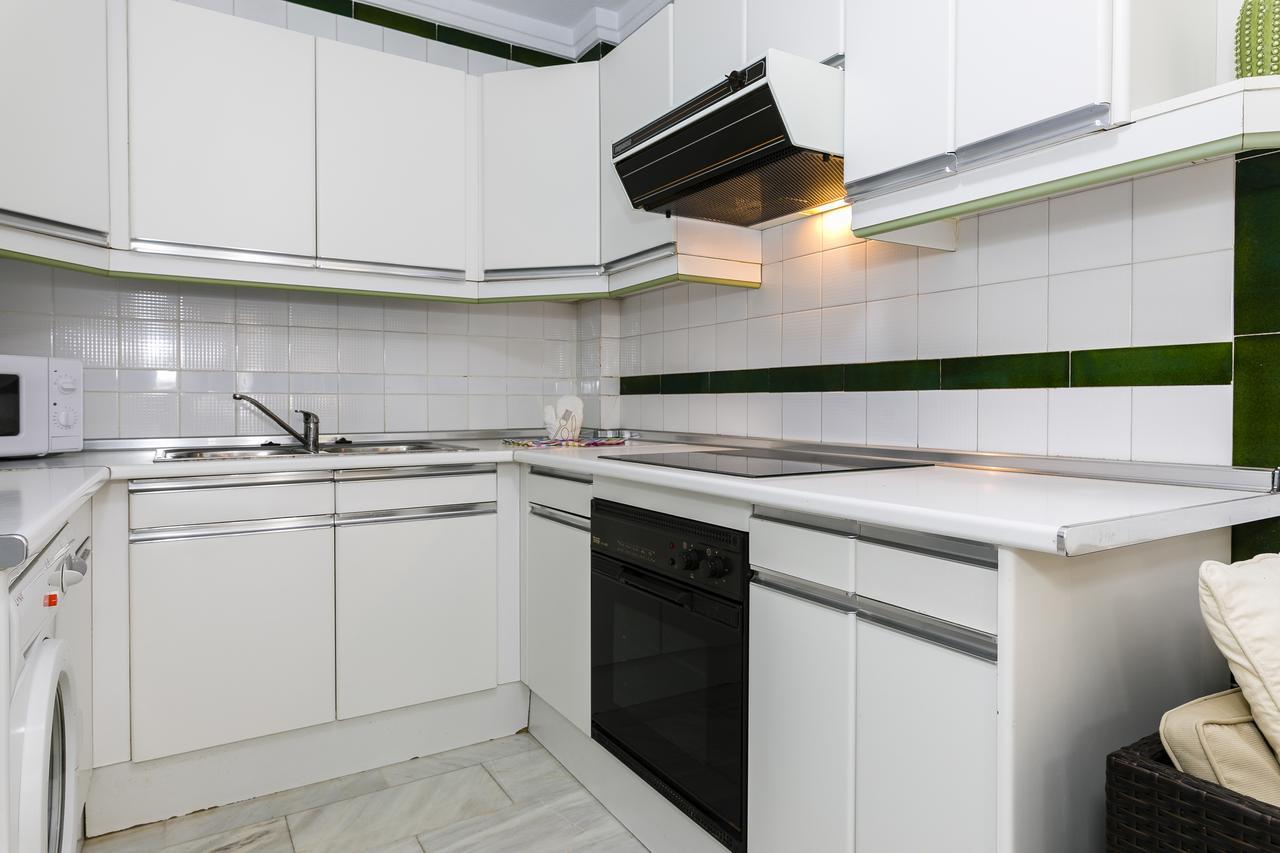 Weforyou Near The Beach Two Bedrooms In Pueblo Evita Benalmadena Exterior photo